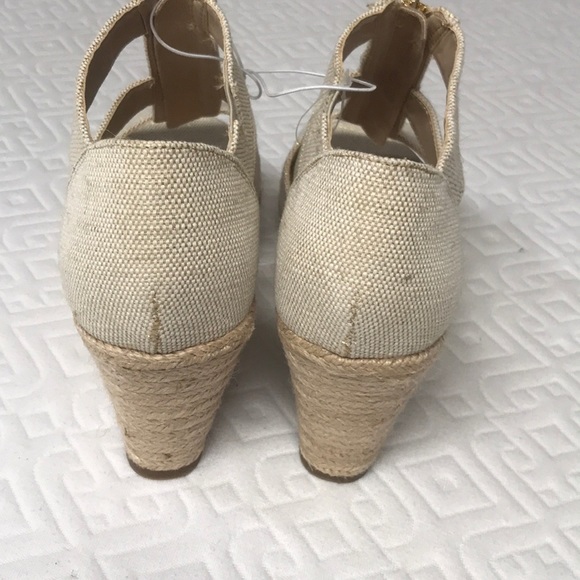 Tan Wedges (size 10) - Picture 3 of 4